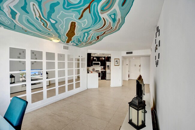 Foto del edificio - 2750 NE 183rd St