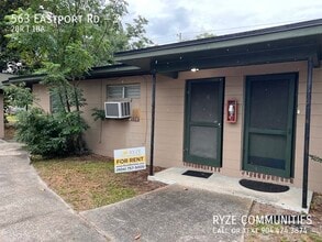 Building Photo - 563 Eastport Rd