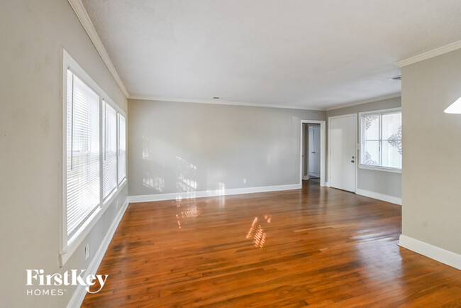 Foto del edificio - 3885 Philsdale Ave