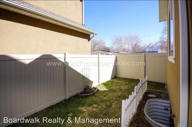 Building Photo - 149 E Crescent Pine Ln