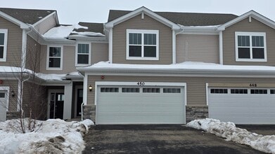 Building Photo - 450 Hathaway Ln