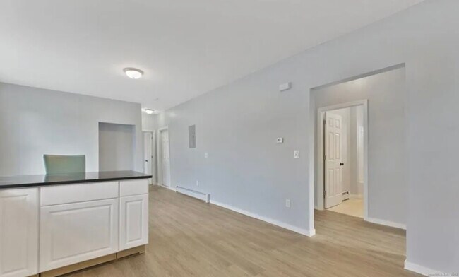 Foto del edificio - 213 Westland St