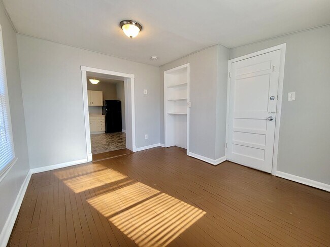 Foto del edificio - 1117 W 41st Terrace