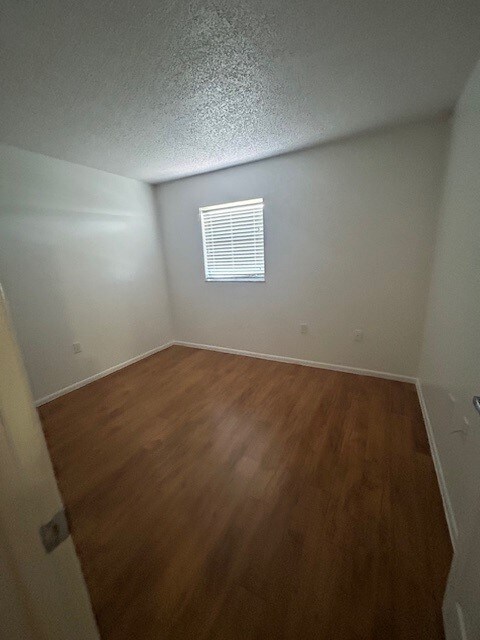 Building Photo - 1416 Griffin Rd