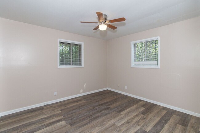 Foto del edificio - Total Electric! 3BR/1BA