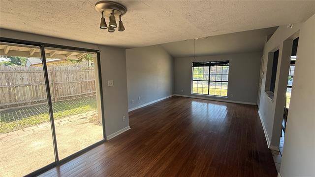 Building Photo - 441 S Highland Dr