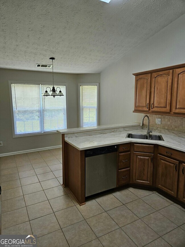 Building Photo - 5186 Sudbury Point Ln