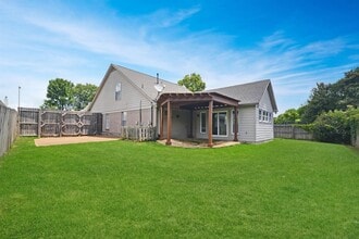 Building Photo - 11171 Black Sheep Dr