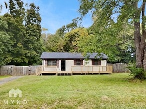 Building Photo - 116 Grover Moore Pl
