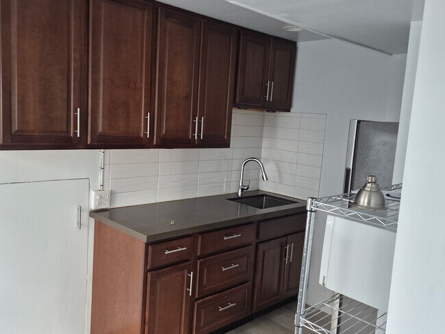 Foto del edificio - 516 N D St