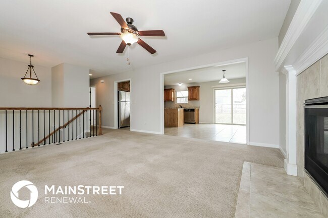 Building Photo - 427 Sunflower Dr