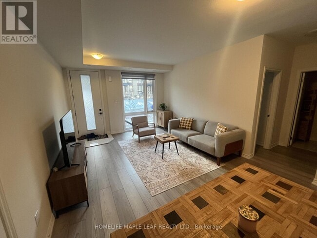 Building Photo - 45 Knotsberry Cir