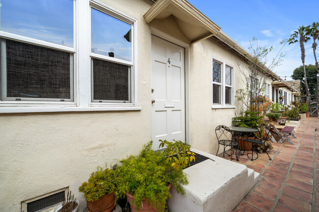 Building Photo - 1722 Abbot Kinney Blvd