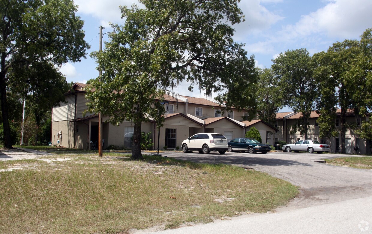 Foto principal - 1316 Sylvia Ave
