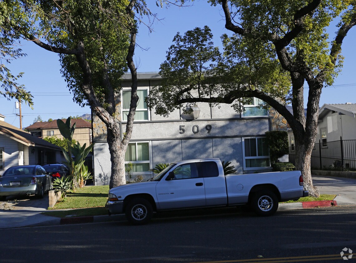 Foto del edificio - 509 W California Ave