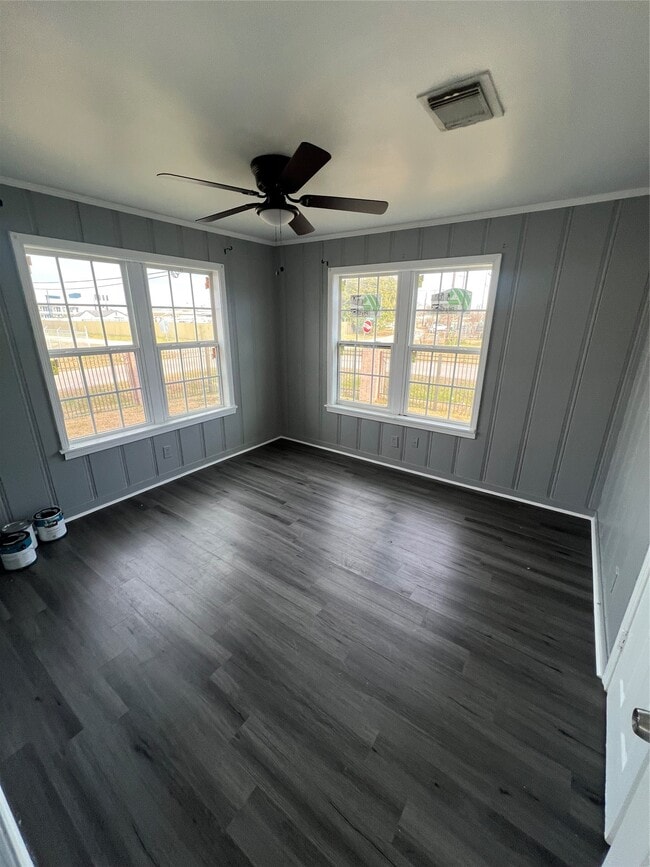 Foto del edificio - 3318 Topping St