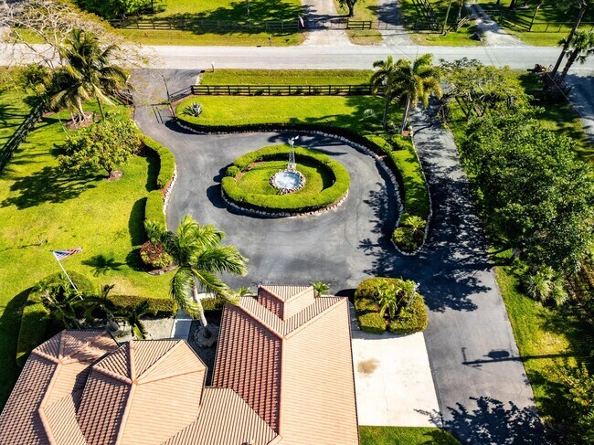 Foto del edificio - 11415 51st Ct N