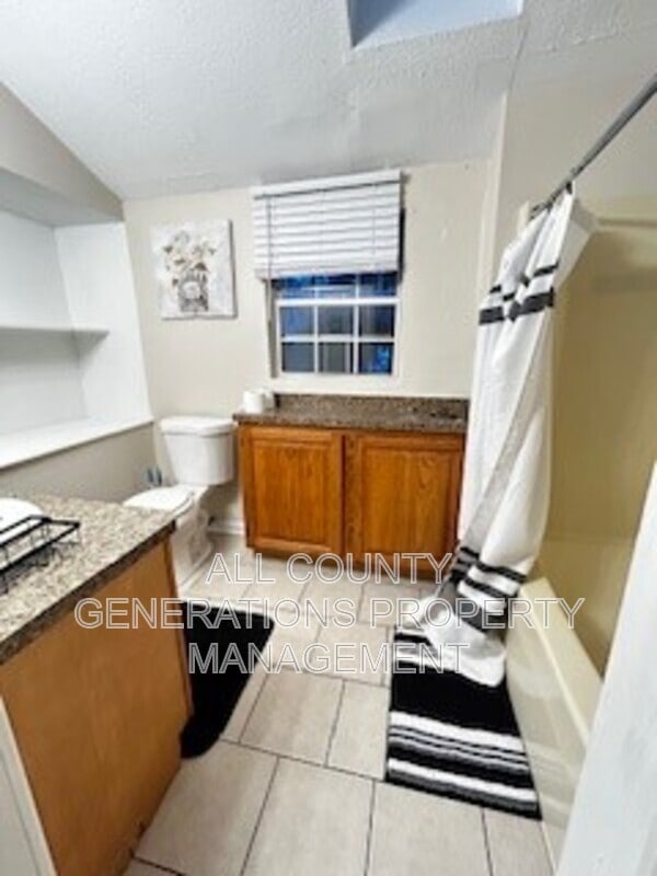 Foto del edificio - 16775 Libby Rd