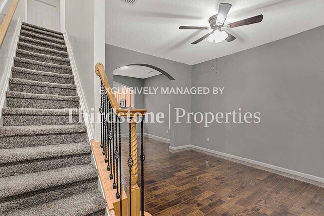 Foto del edificio - 13039 Sunset Lake Dr