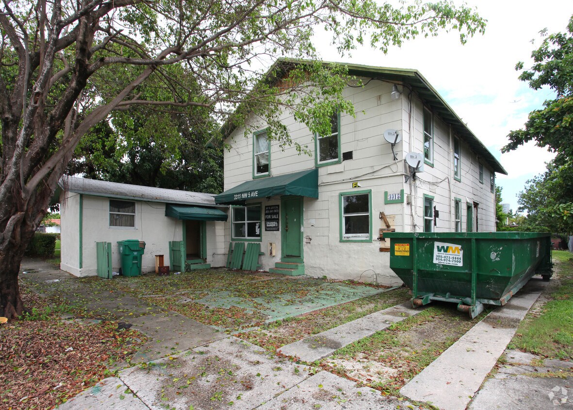 Foto del edificio - 3315 NW 5th Ave