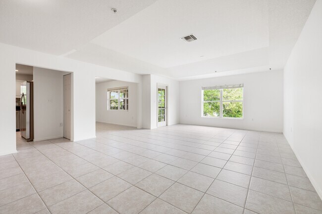 Foto del edificio - 371 Bobby Jones Rd