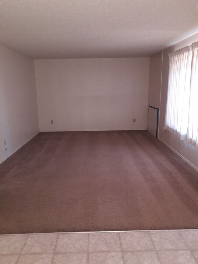 Foto del edificio - 15-17 McDonald Court