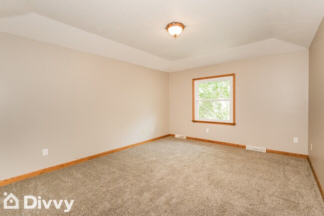 Foto del edificio - 6817 Salerno St NW