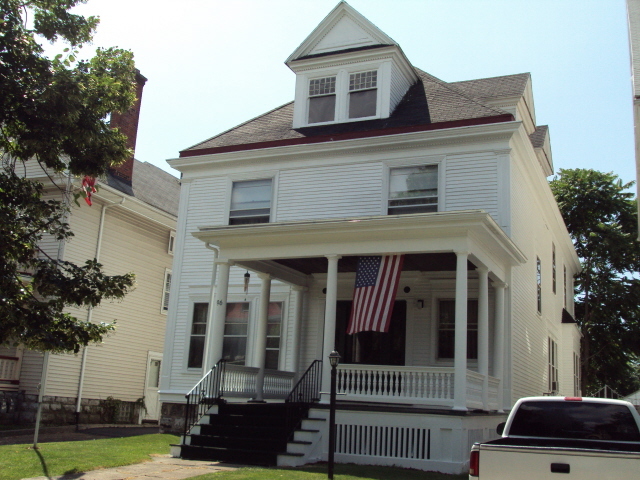 Foto del edificio - 96 Fargo Ave