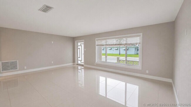 Foto del edificio - 7180 NW 10th Ct