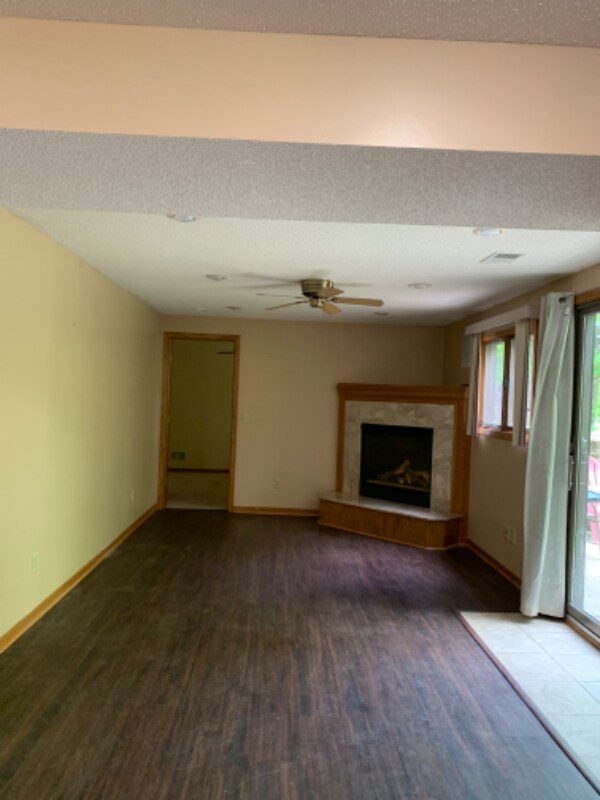 Primary Photo - 3525 Big Woods Blvd