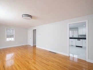 Building Photo - 8 Eugene Way