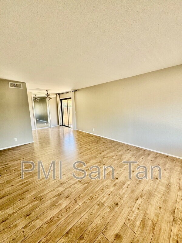 Photo - 1265 N Granite Reef Rd Townhome