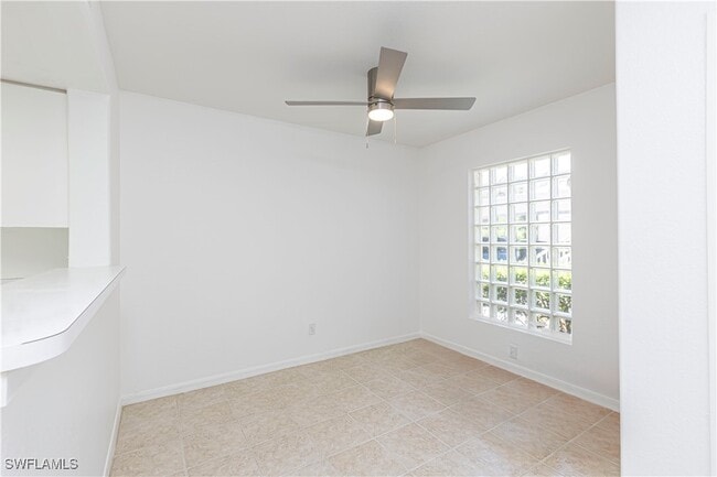 Building Photo - 26658 Little John Ct