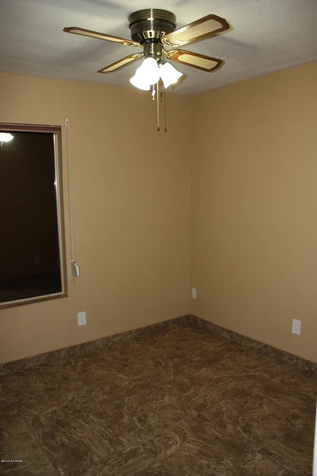 Foto del edificio - Seller Finance Single Family Home or Rent ...