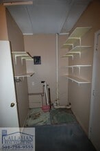 Building Photo - 5605 Applewood Dr