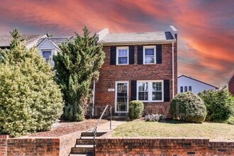 Building Photo - 2051 N Brandywine St