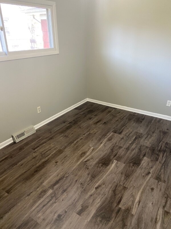 Foto del edificio - 7550 Catalpa Ave