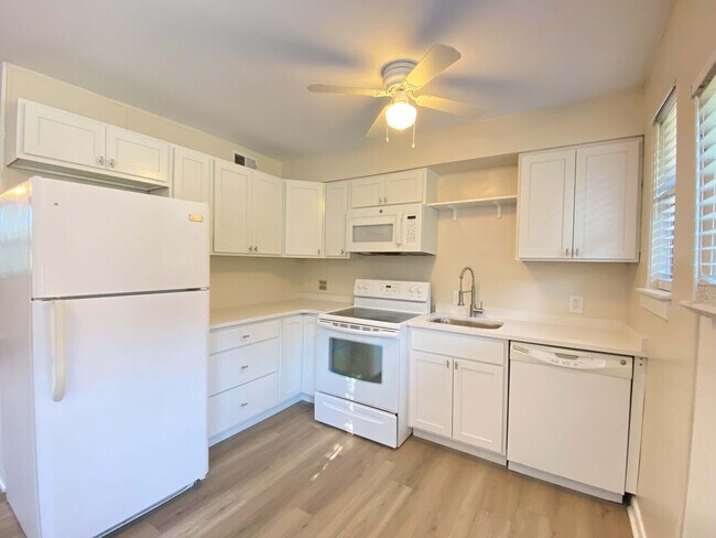 Foto del edificio - Faris Circle / Unit 12