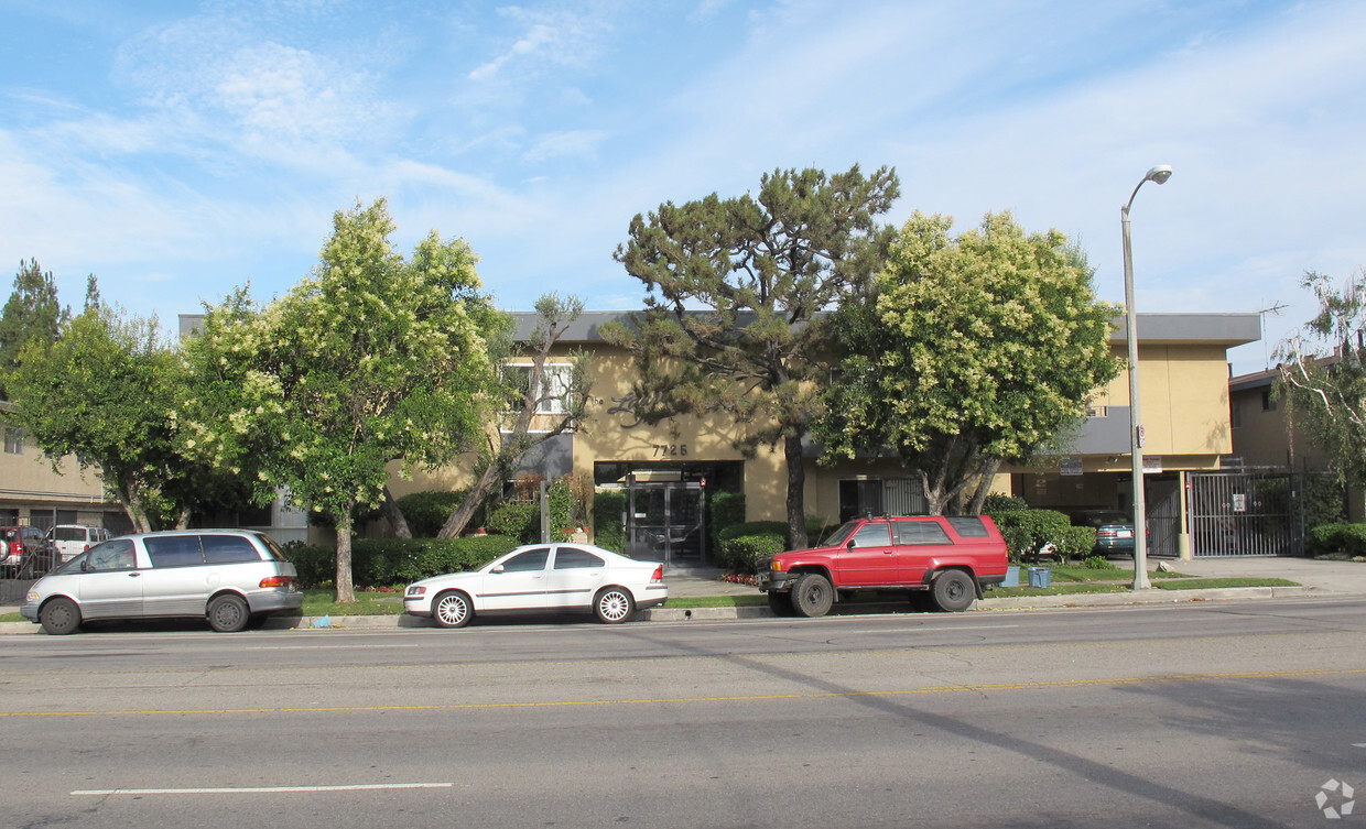 Building Photo - 7725 Laurel Canyon Blvd
