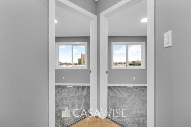 Building Photo - 6717 Alpha Blvd