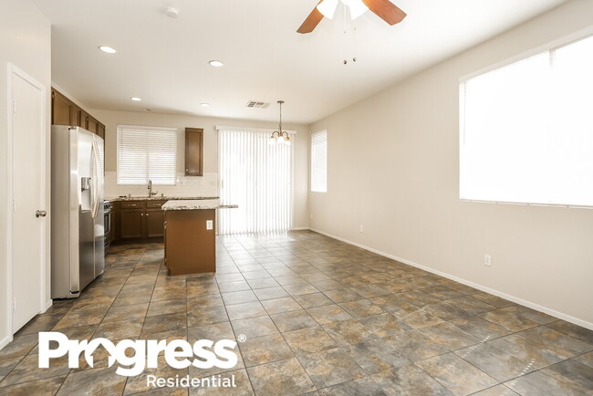 Building Photo - 5740 Indian Springs St