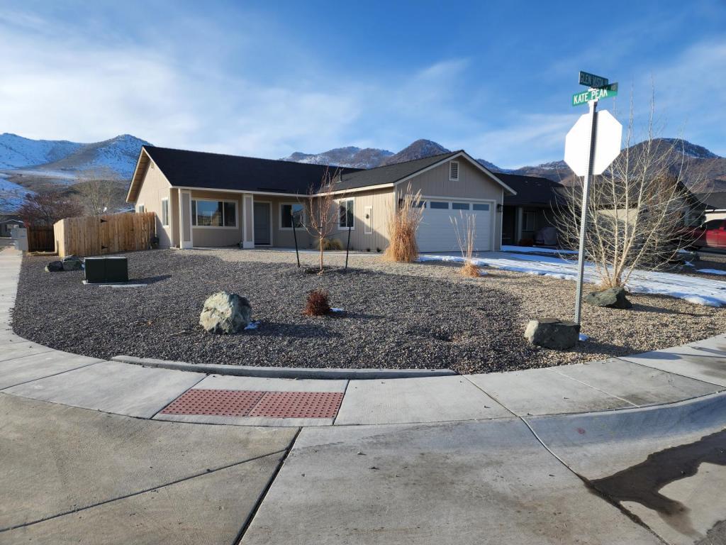 Foto principal - 241 Glen Vista Dr