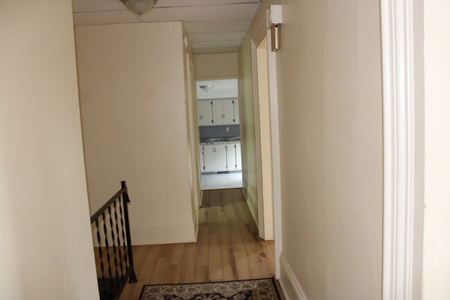 Building Photo - 132 N White St