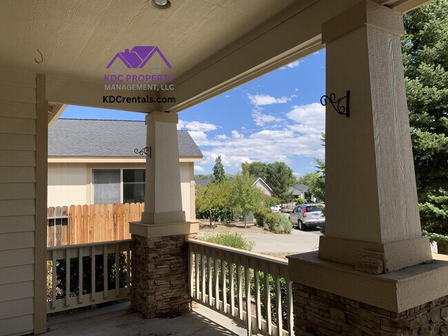 Foto del edificio - 1024 Westcreek Ln