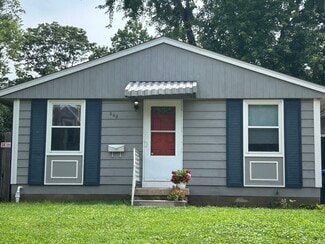 Building Photo - 608 Maple St