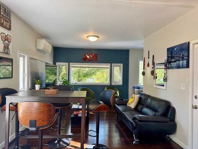 Foto del edificio - 116 Marginal St