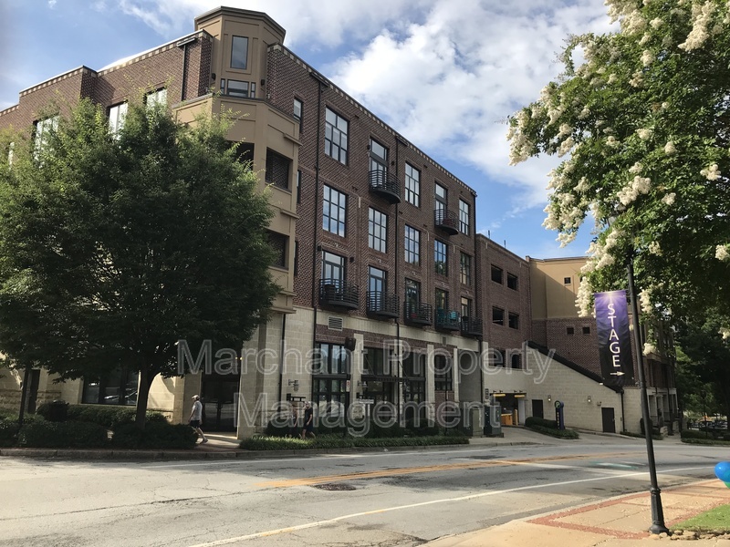 Foto principal - 101 W Court St