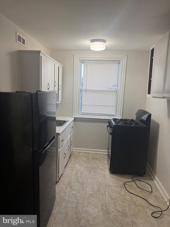 Foto del edificio - 8340 Temple Rd