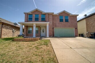 Building Photo - 365 Dakota Ridge Dr