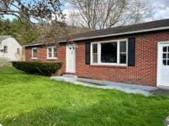 Primary Photo - 116 Tharp St